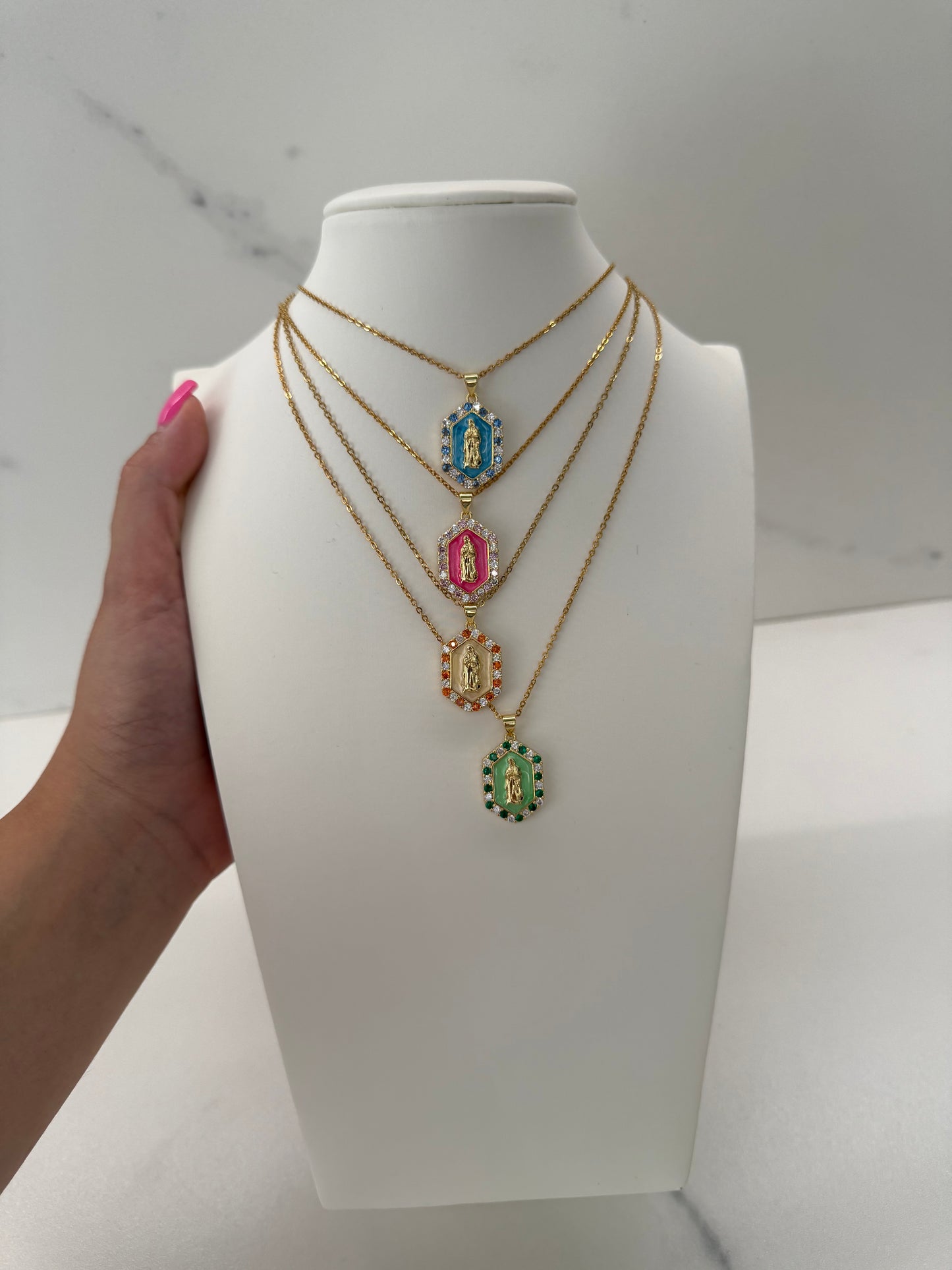 Collana Madonnina Luxury