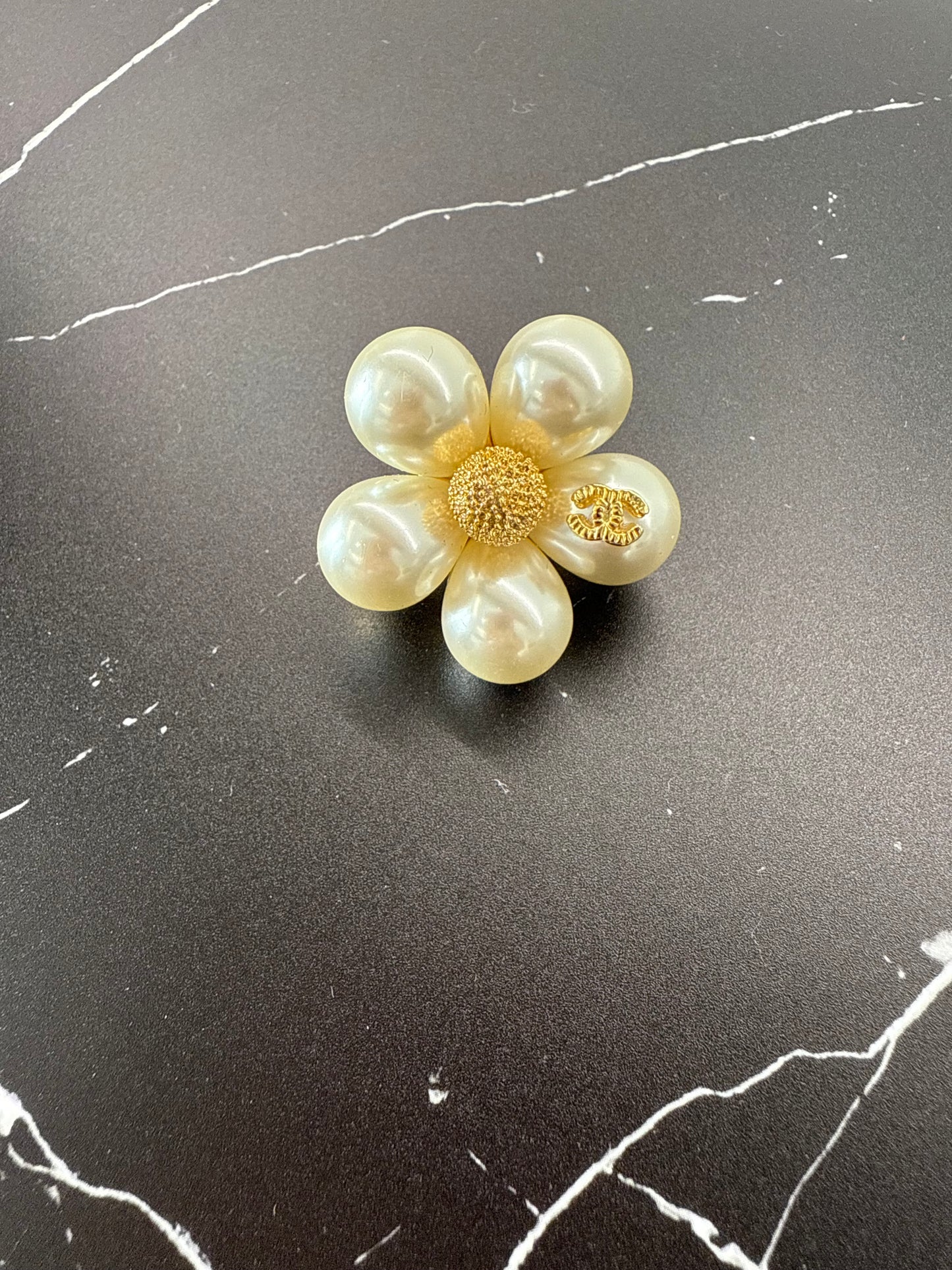 Spilla CC Vintage 12