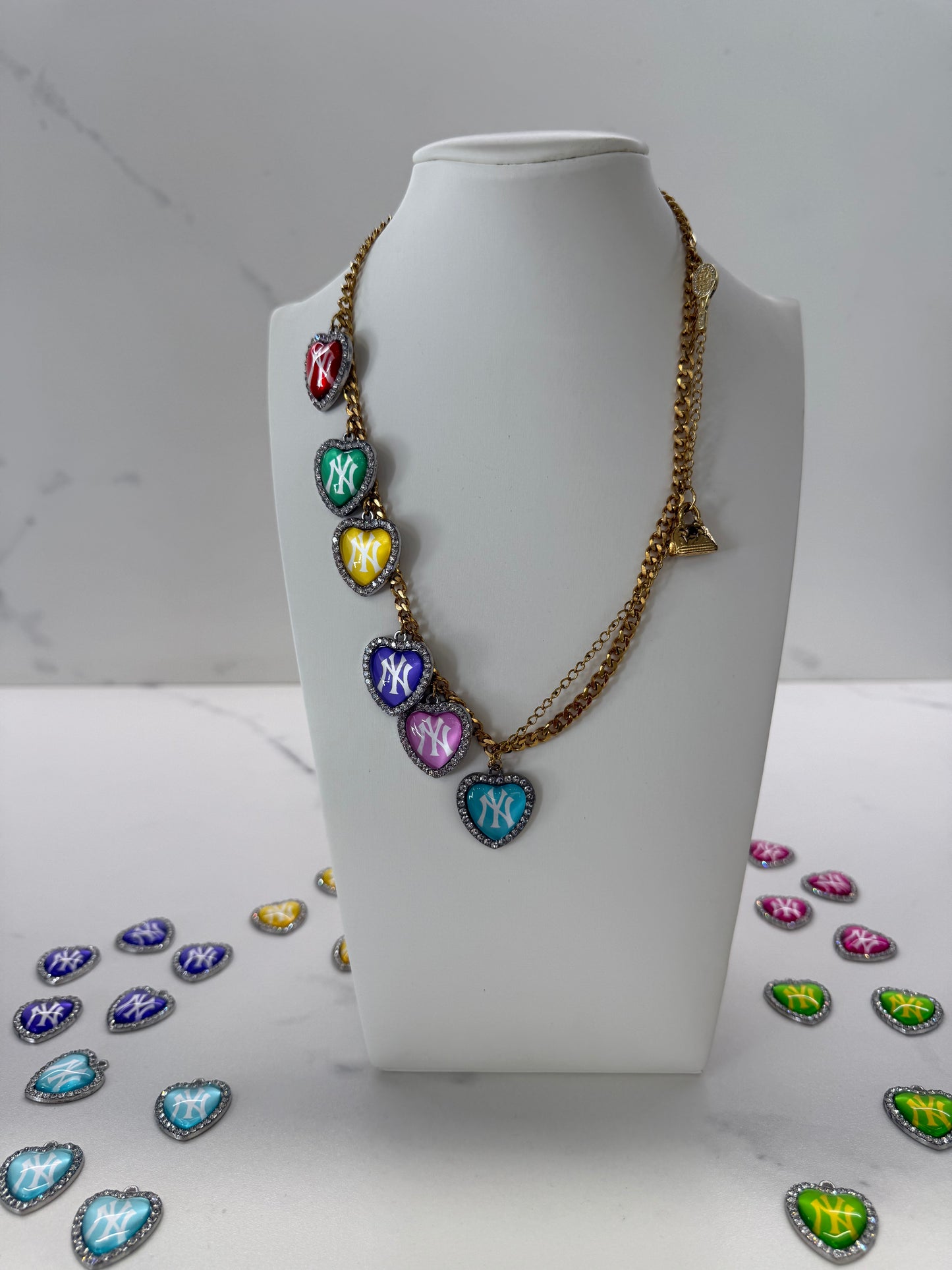 COLLANA NYC LIMITED EDITION GOLD
