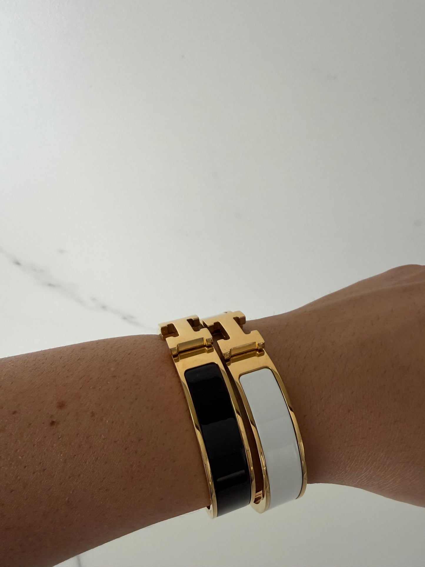 Bracciale H