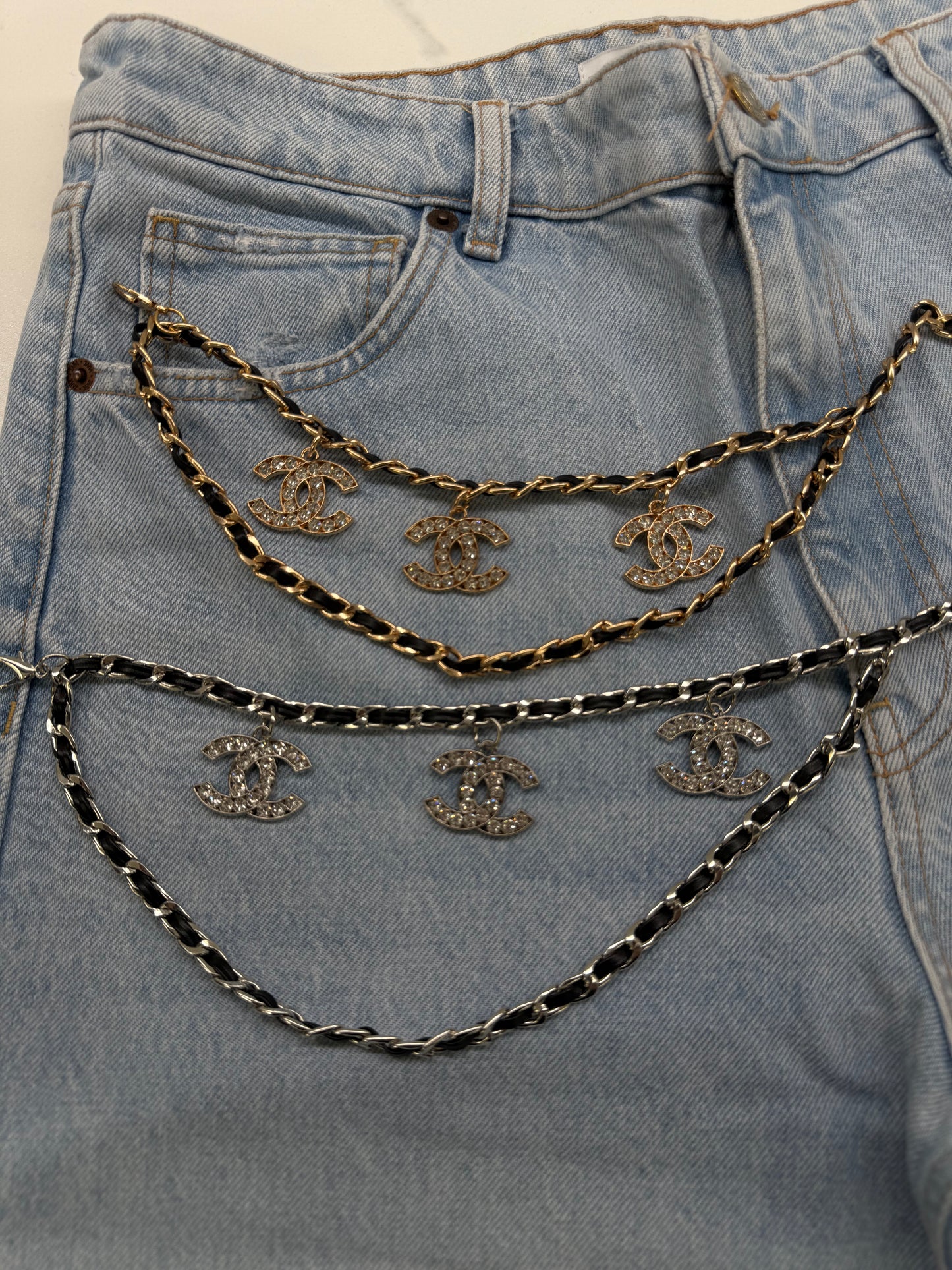 Cintura Luxury Logo con fibbia nera CC Vintage