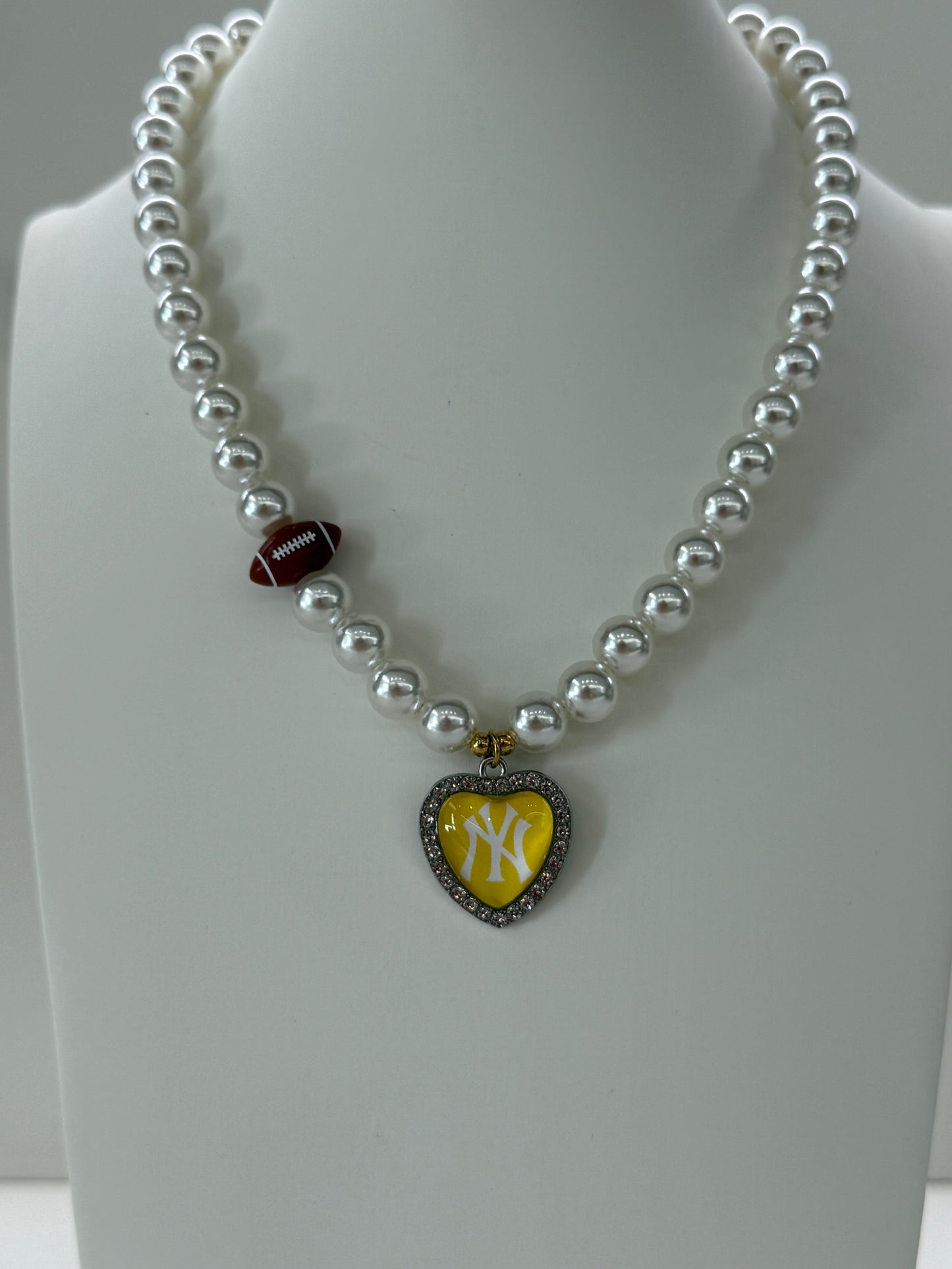 Collana GIALLA NY + charms FOOTBALL