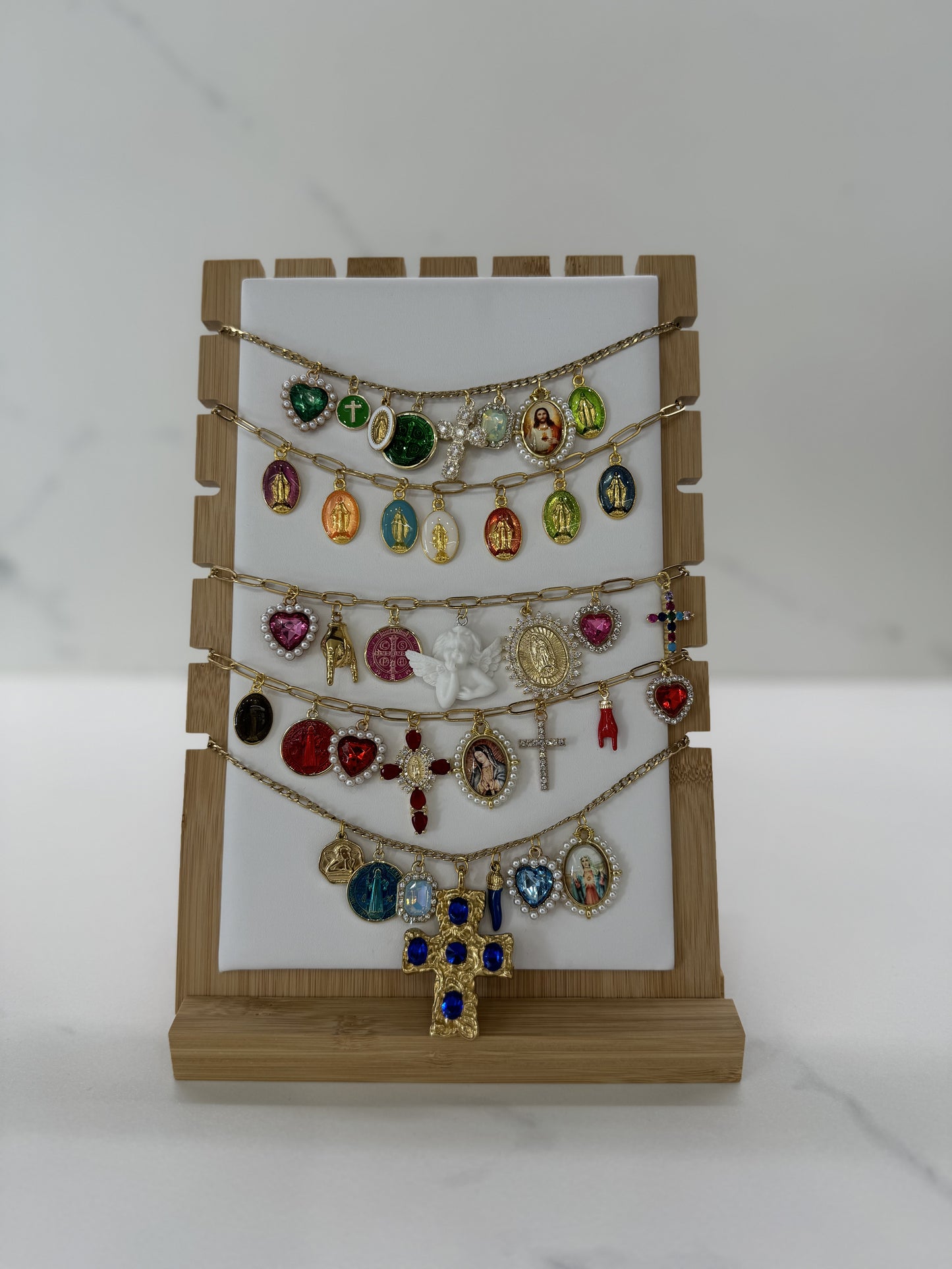 Collana SAINT