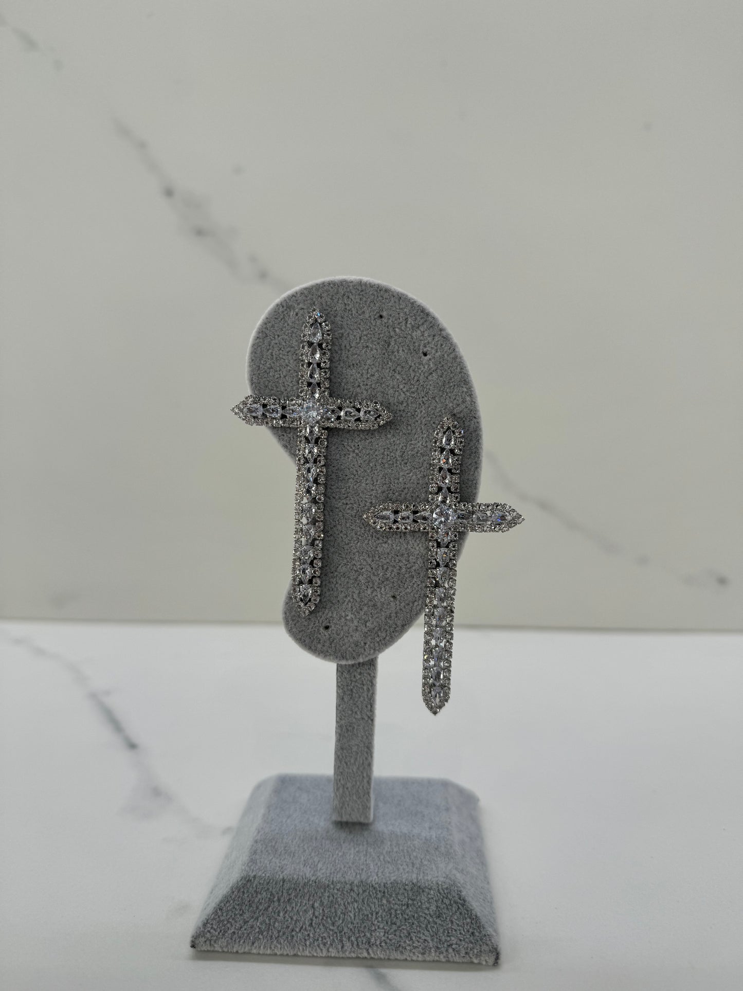 Orecchini croce Slim Diamond