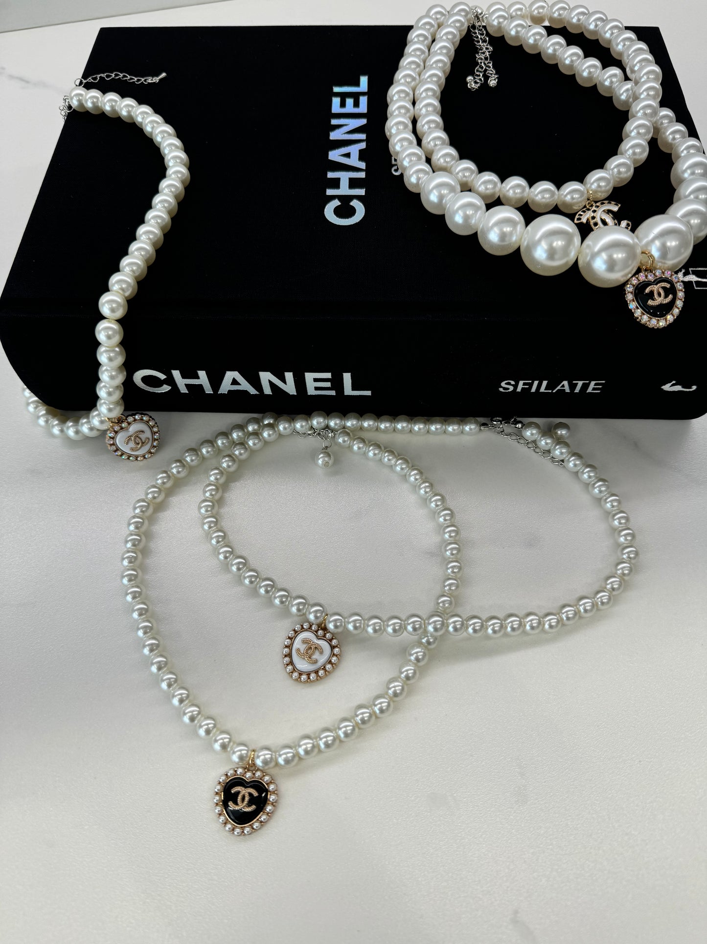 Collana CC Vintage